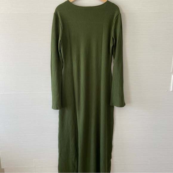 🌿|NWT| Reformation Hayden Knit Dress in Fern - Picture 10 of 11